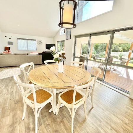 Getaway Waiheke- Stay Waiheke Oneroa Номер фото