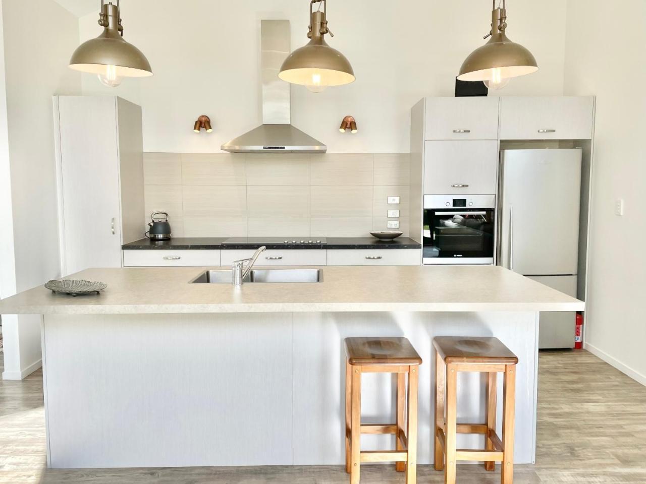 Getaway Waiheke- Stay Waiheke Oneroa Номер фото