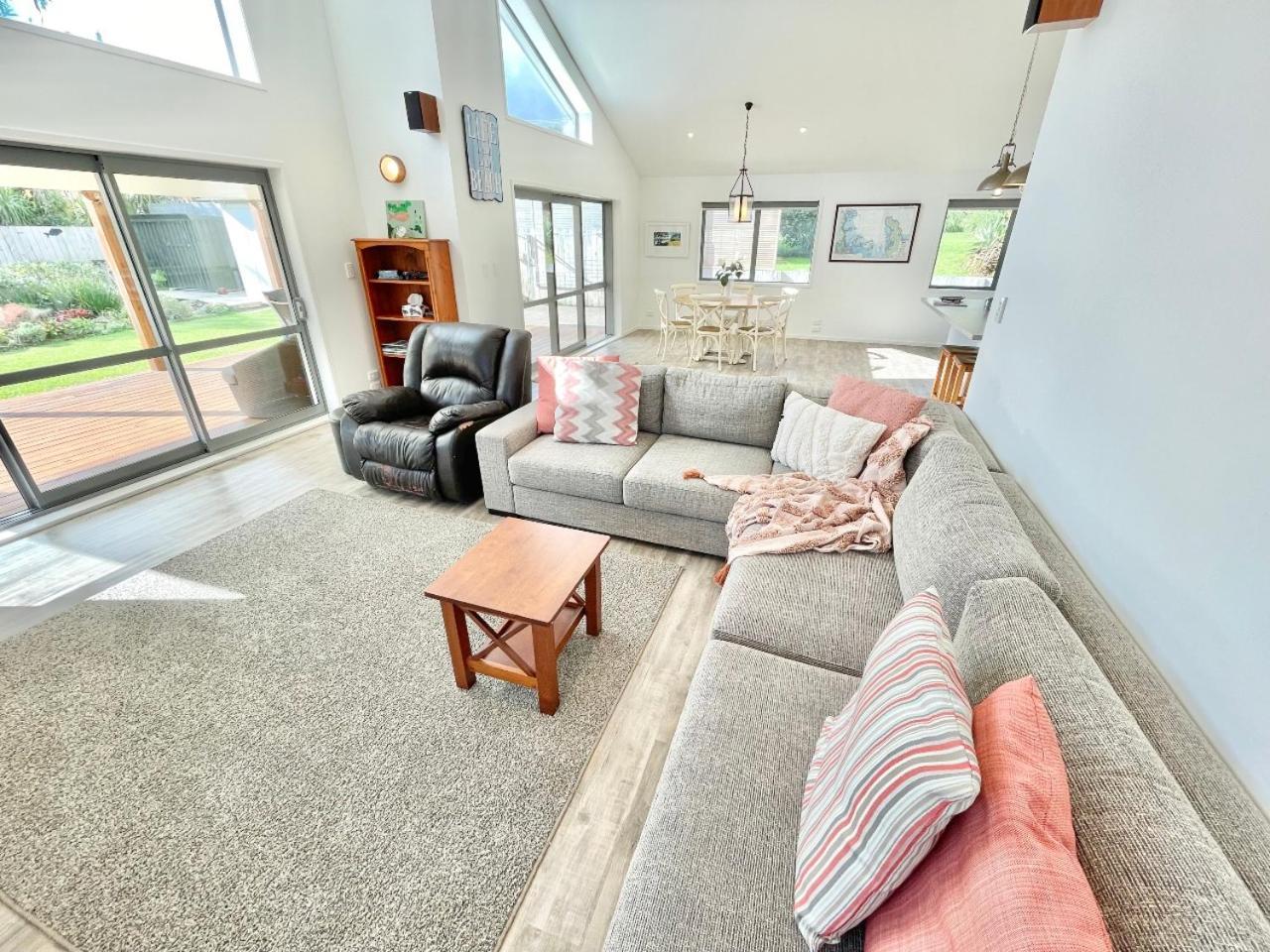 Getaway Waiheke- Stay Waiheke Oneroa Номер фото